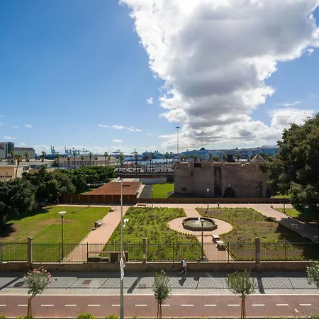 Castle Hut By Canariasgetaway アパート *