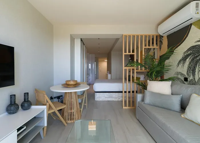 Castle Hut By Canariasgetaway Apartament